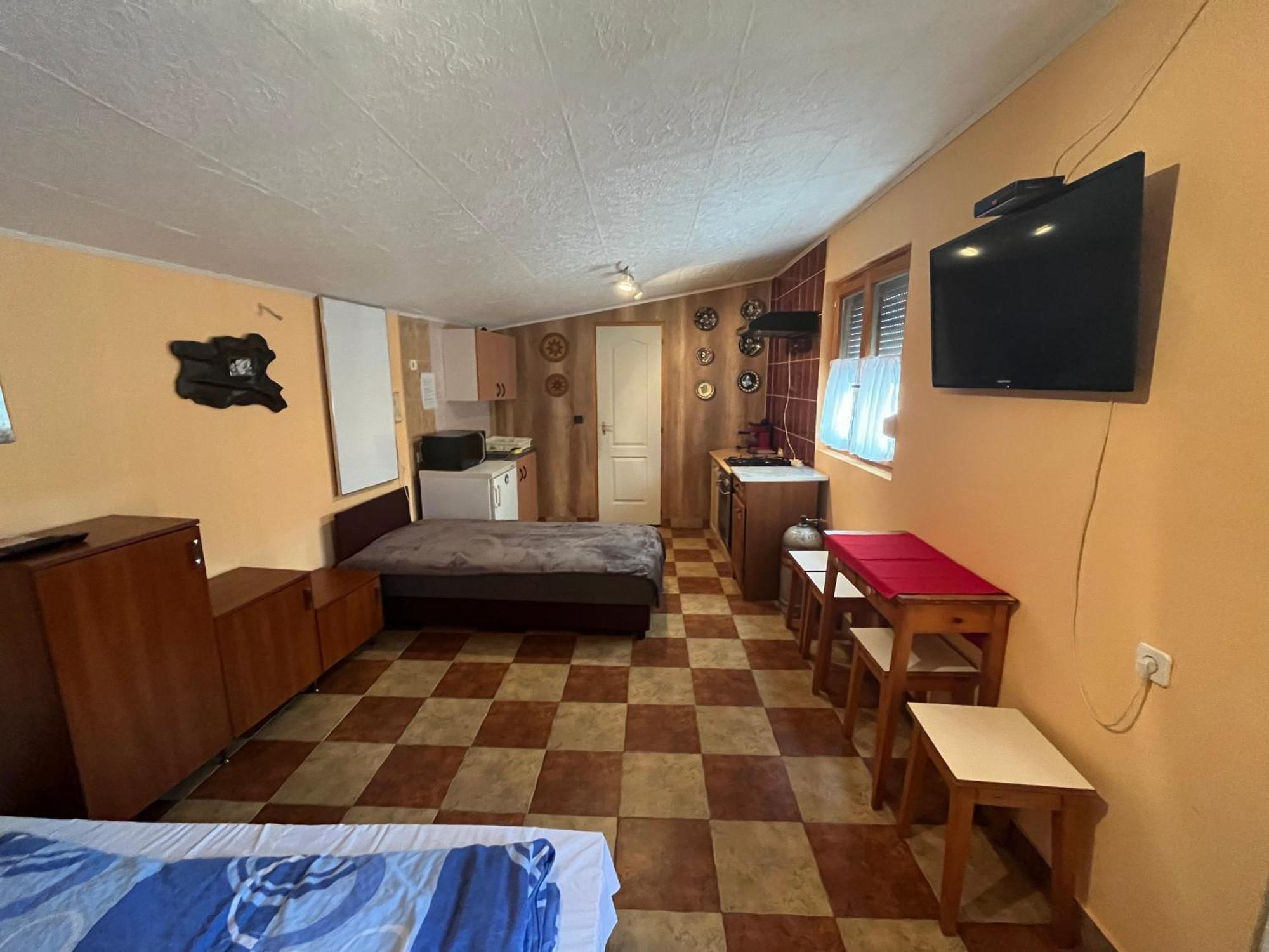 Tiszavirag Apartman Tiszakeszi Extérieur photo