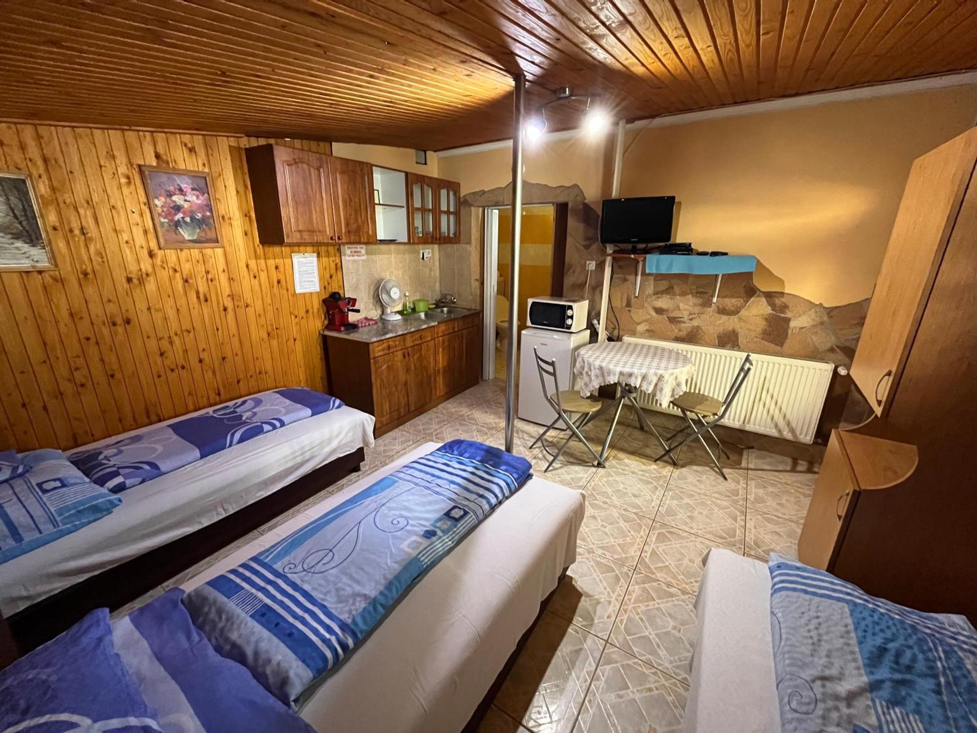 Tiszavirag Apartman Tiszakeszi Extérieur photo