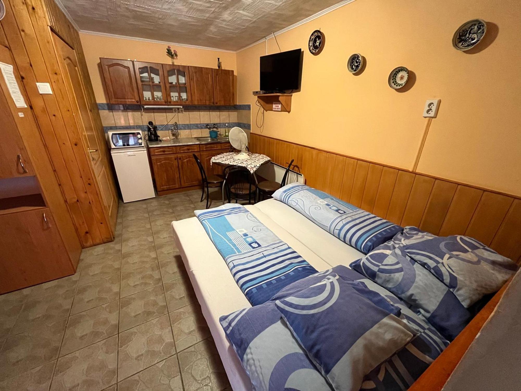 Tiszavirag Apartman Tiszakeszi Extérieur photo